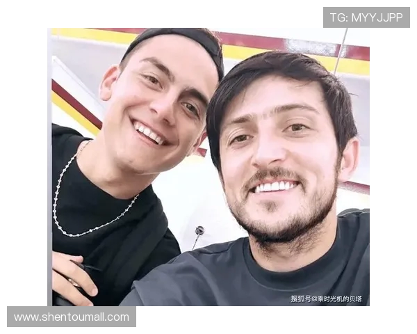 迪巴拉妻子自曝与丈夫为孩子取名意见不合引发家庭小风波